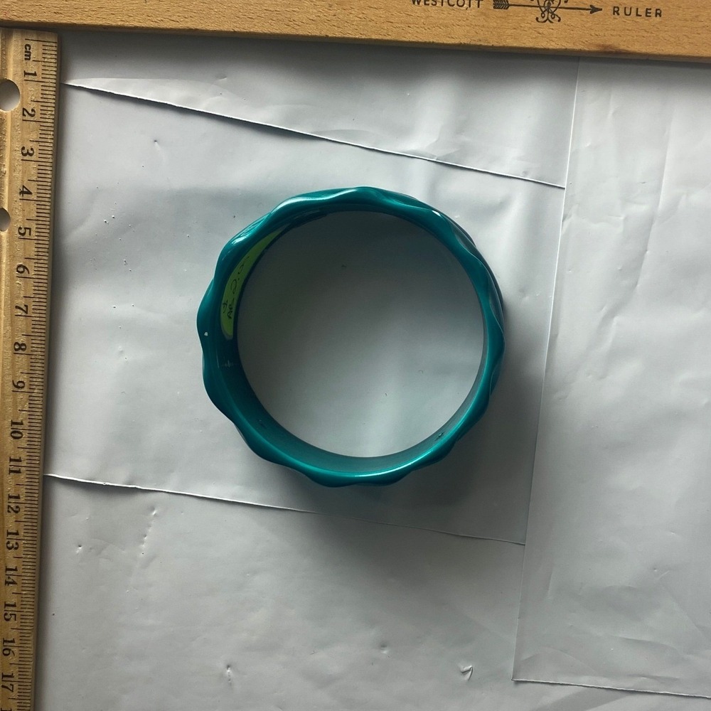 Turquoise‎ Wavy Bangle Bracelet Chunky Resin Statement Cuff